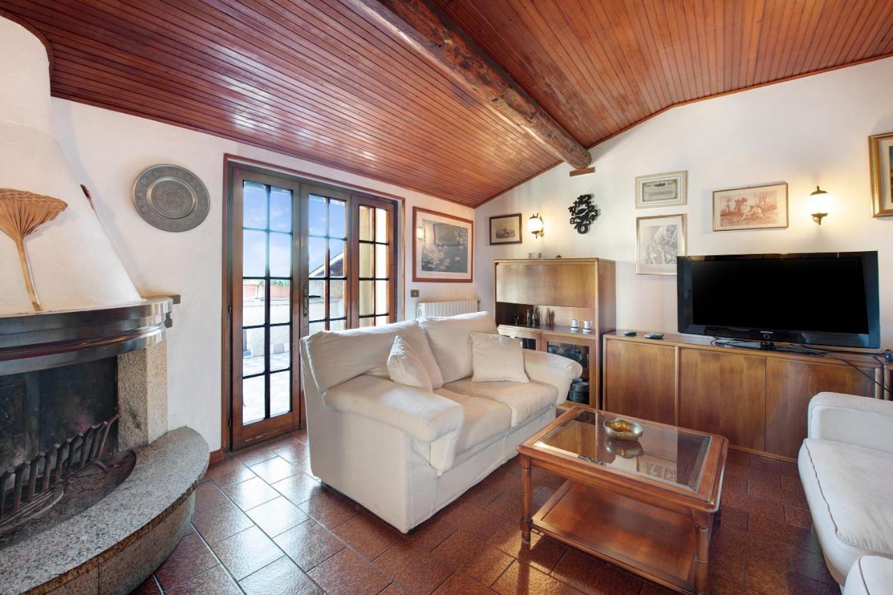 Lake View Apartment Gardone Riviera Exteriör bild