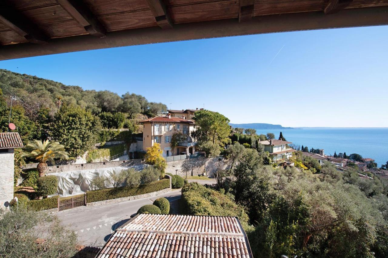 Lake View Apartment Gardone Riviera Exteriör bild